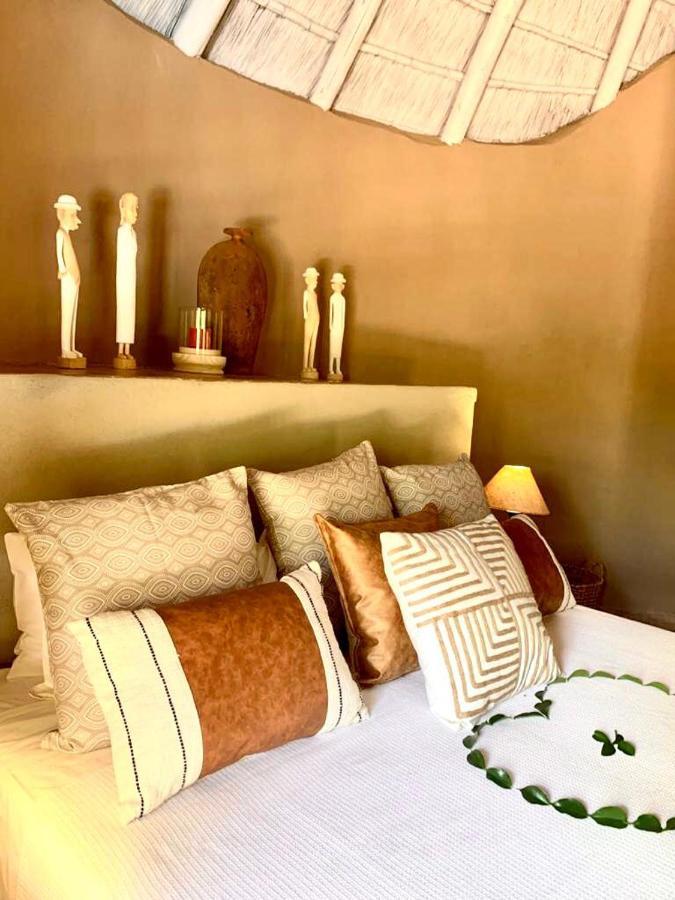 Ikhaya Lamadube Game Lodge Klipdrift Екстериор снимка