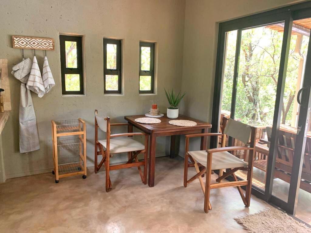 Ikhaya Lamadube Game Lodge Klipdrift Екстериор снимка