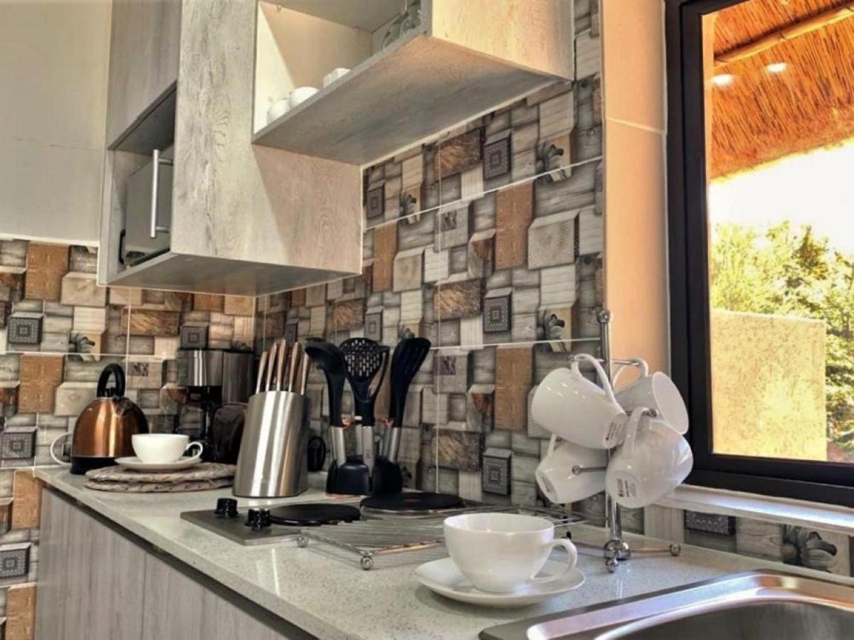 Ikhaya Lamadube Game Lodge Klipdrift Екстериор снимка